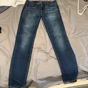American Eagle dark wash medium rise skinny jeans
